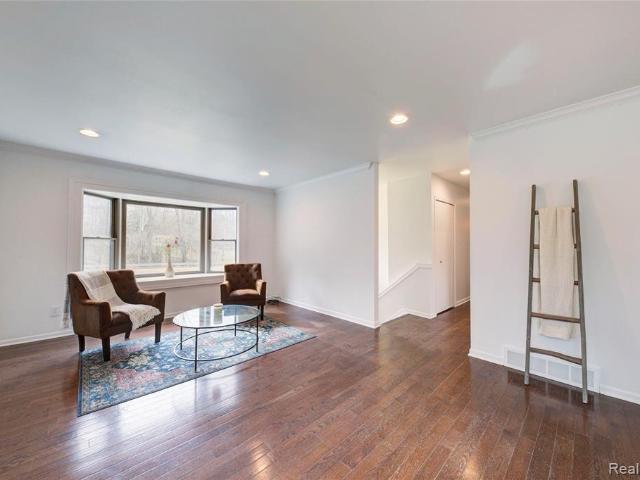 House for sale in Marion Township, Howell