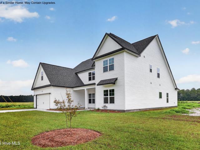 House for sale in Maysville, North Carolina
