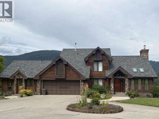 House for sale in Shoreacres, British Columbia