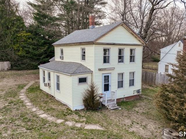 House for sale in Rocky Hill, Connecticut