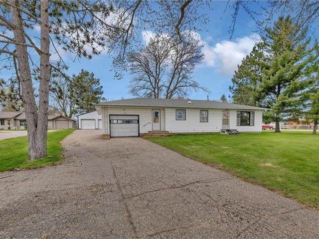 House for sale in Holdingford, Minnesota