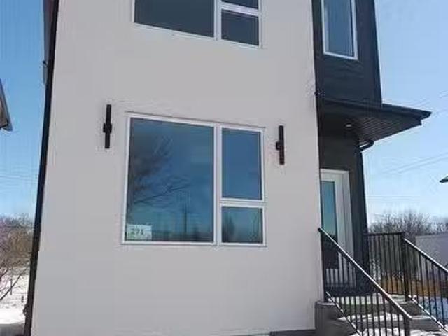 House for sale in East St. Paul, Manitoba