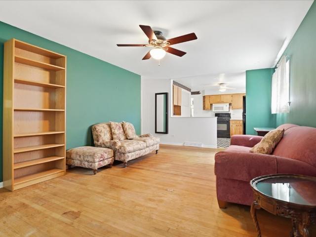 House for sale in Mundelein, Illinois