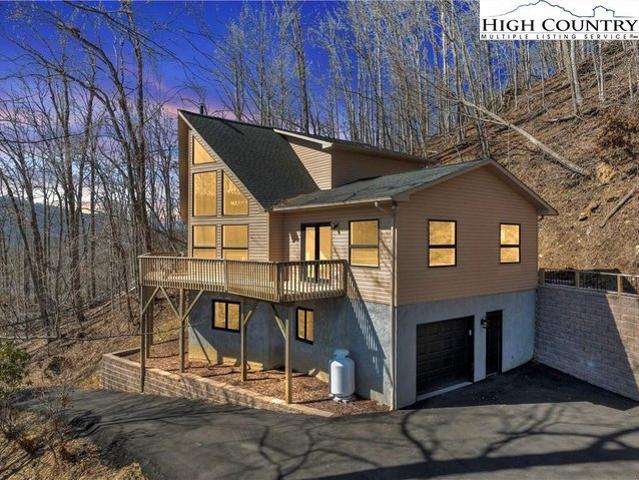 House for sale in Avery, North Carolina