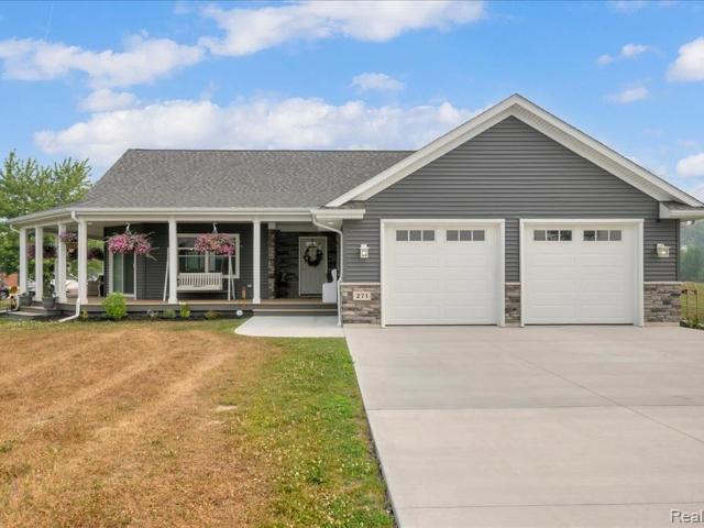 House for sale in Croswell, Michigan
