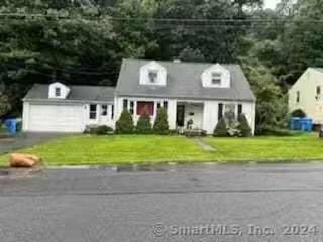House for rent in Waterbury