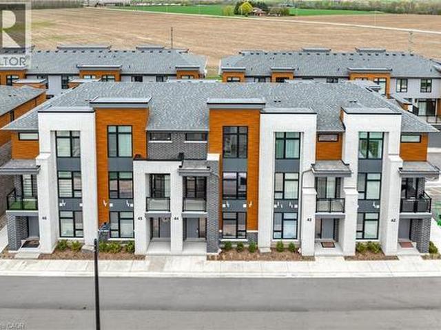 Townhouse for sale in Waterloo