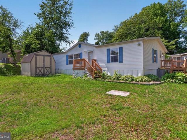House for sale in Lothian, Maryland