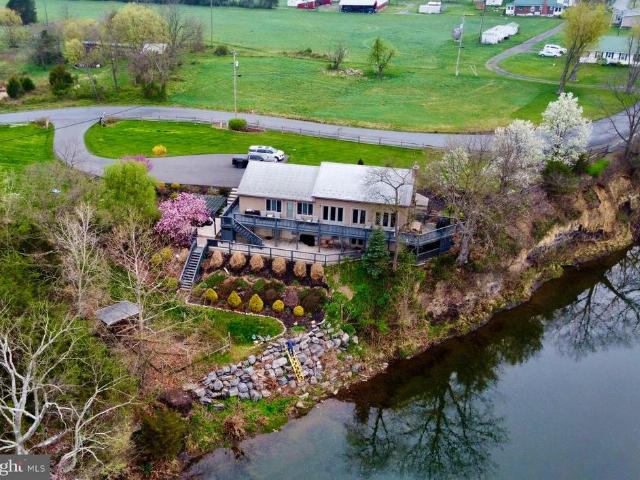 House for sale in Hardy, West Virginia