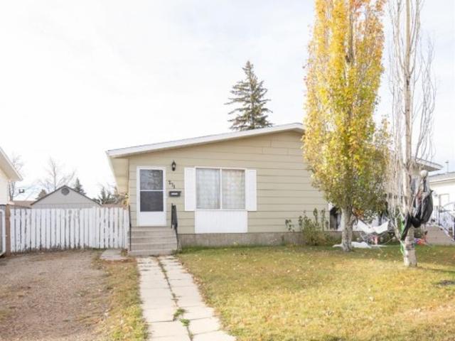 House for sale in Oriole Park, City of Red Deer