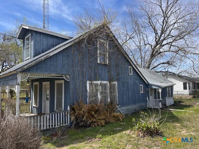 House for sale in Goliad, Texas