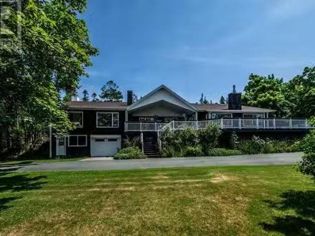 House for sale in Portugal Cove-st. Philip's