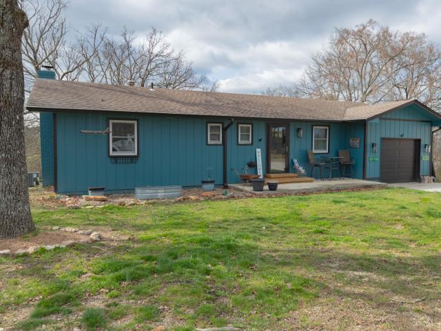 House for sale in Barry, Missouri