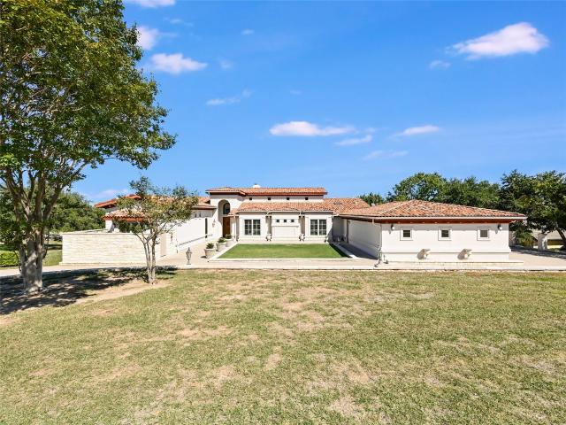 House for sale in Spicewood, Texas