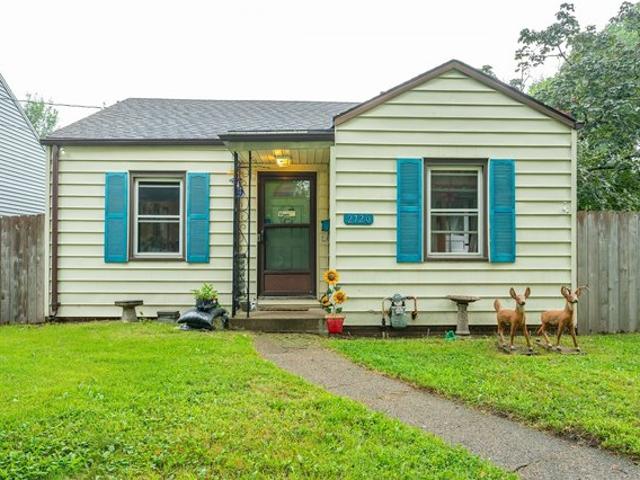 House for sale in Des Moines, Iowa