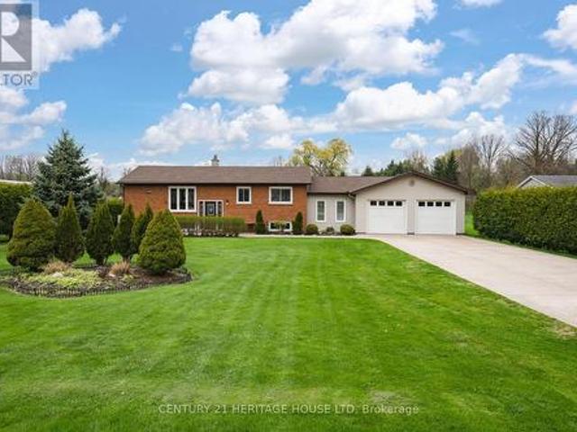 House for sale in Thames Centre, Ontario