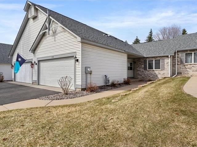 Townhouse for sale in Ramsey, Minnesota