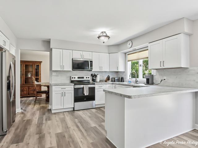 House for sale in Mchenry, Illinois