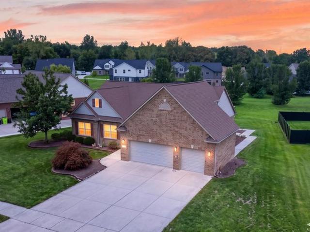 House for sale in Flat Rock, Michigan
