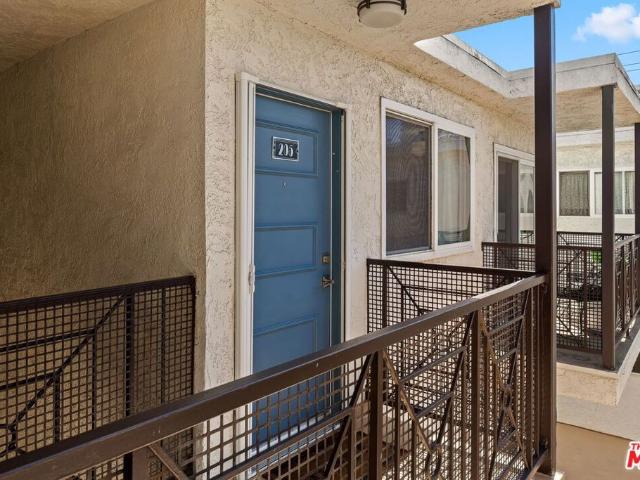 Condo for sale in Santa Monica, California