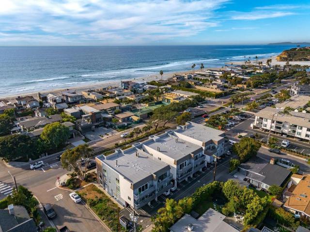 Condo for sale in Del Mar, California