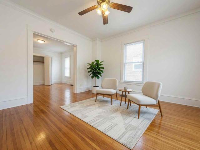 Apartment for rent in Hennepin, Minnesota