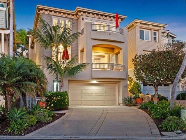 House for sale in Cardiff, California