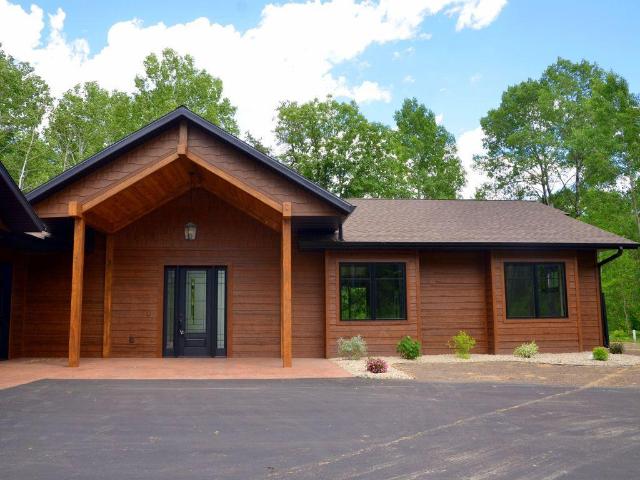 House for sale in Hubbard, Minnesota