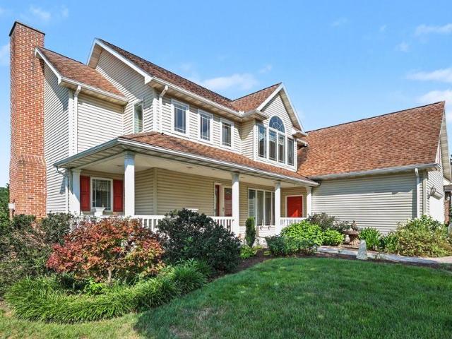 House for sale in Cumberland, Pennsylvania