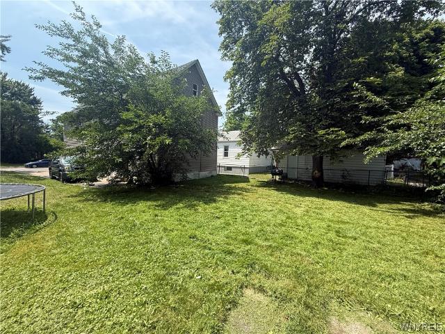 House for sale in Niagara, New York