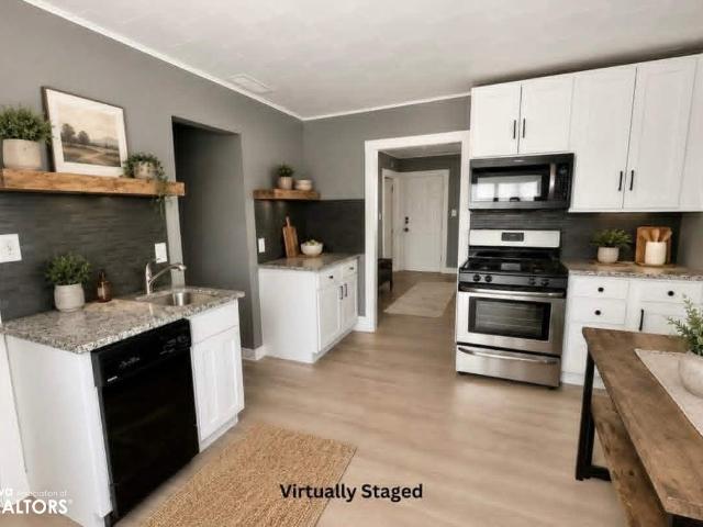 House for sale in Des Moines, Iowa