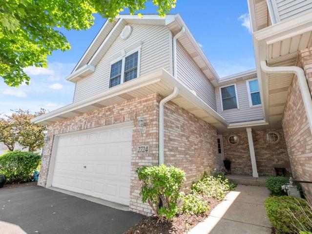 Townhouse for sale in New Lenox, Illinois