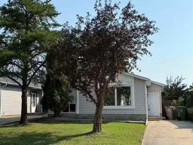 House for rent in Lloydminster, Alberta