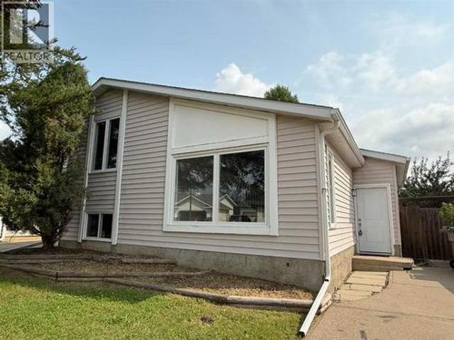 House for rent in Lloydminster, Alberta