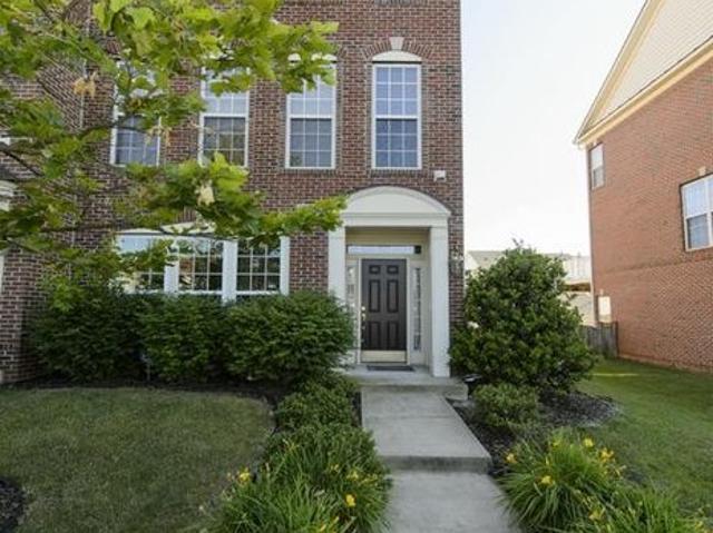 Townhouse for sale in Virginia