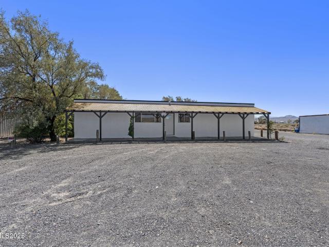 House for sale in Silver Springs, Nevada