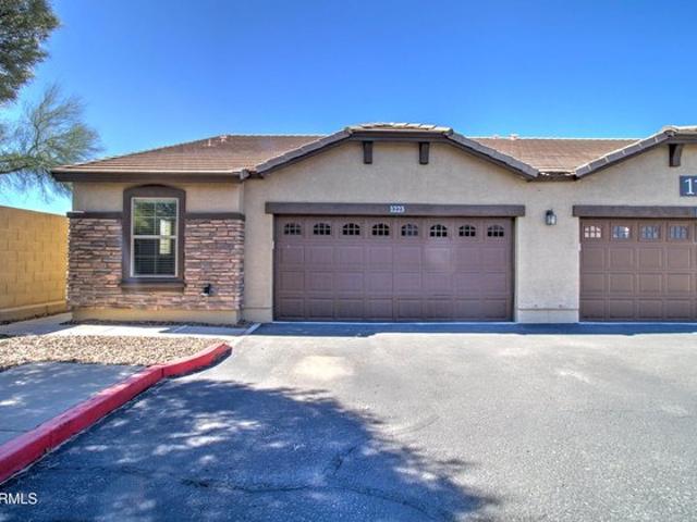 Townhouse for sale in Phoenix, Maricopa County