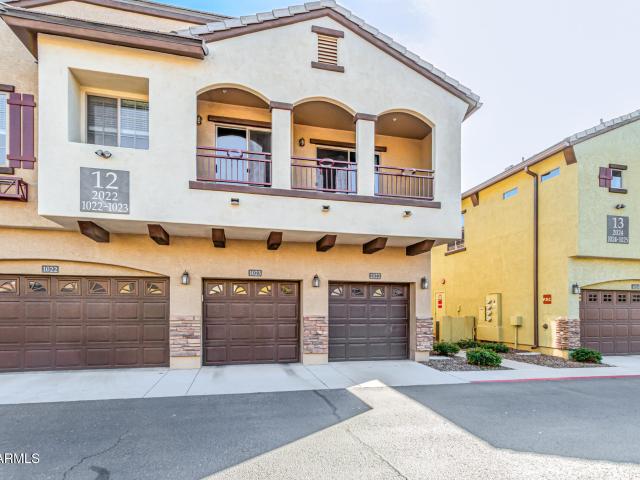Townhouse for sale in Laveen, Arizona