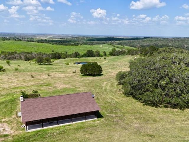 Farm for sale in Seguin, Texas