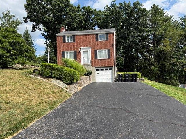House for sale in Bethel Park, Pennsylvania