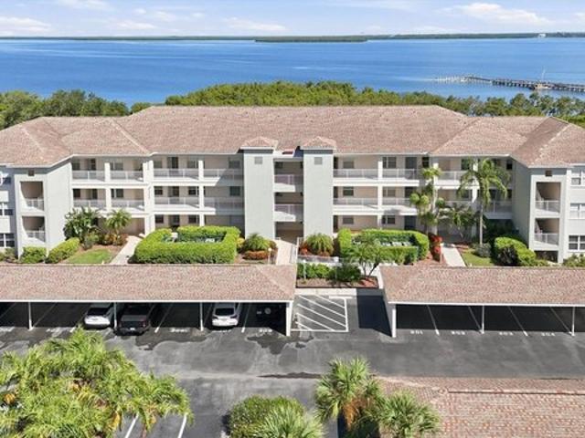 Condo for sale in Palmetto, Florida
