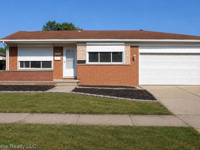 House for sale in Warren, Michigan