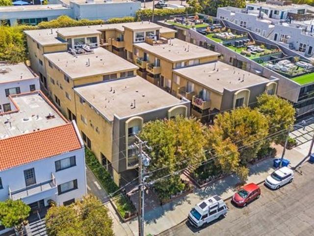 House for sale in Santa Monica, California