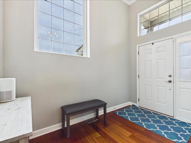Townhouse for sale in Darien, Illinois