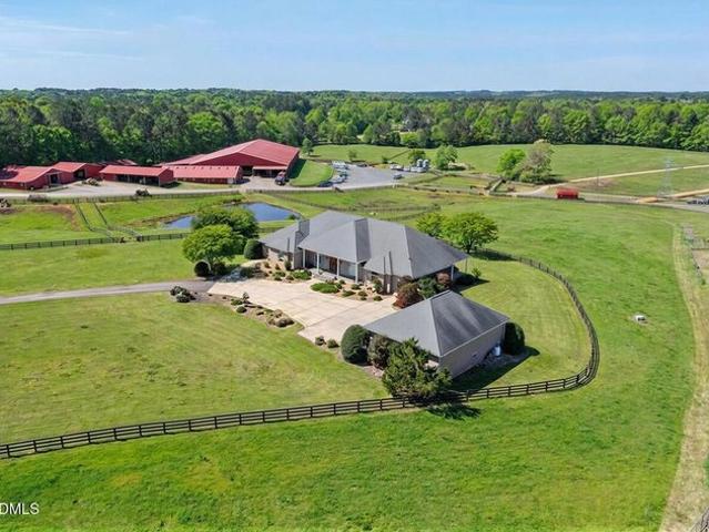 Farm for sale in Sanford, North Carolina