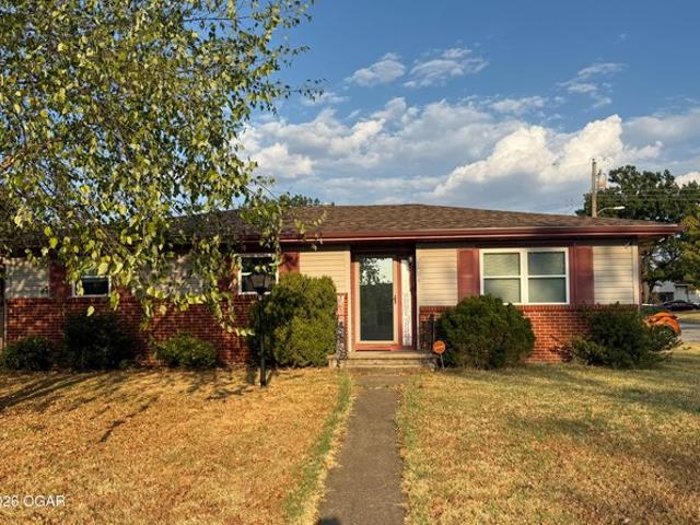 House for sale in Joplin, Jasper County