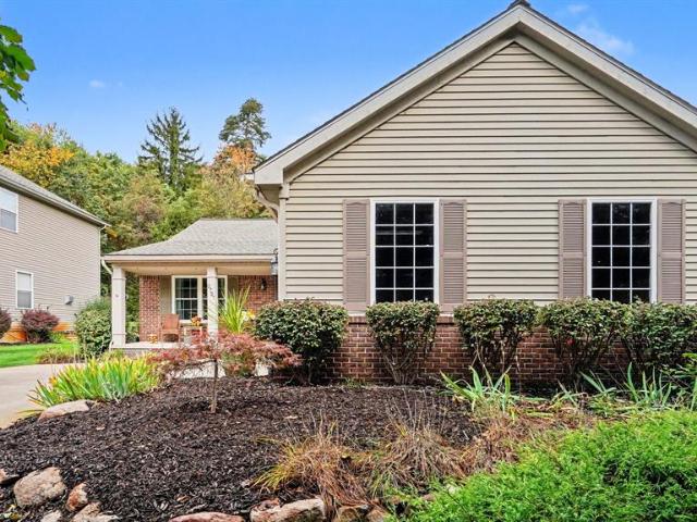 Condo for sale in Fairways of Whispering Pines, Hamburg Township