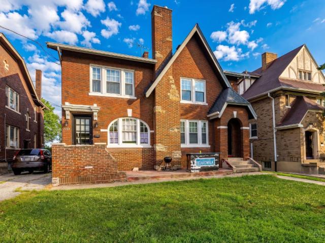 House for sale in Roselawn, Ohio
