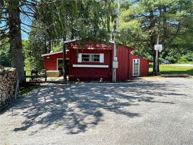 House for sale in Eaton, New York