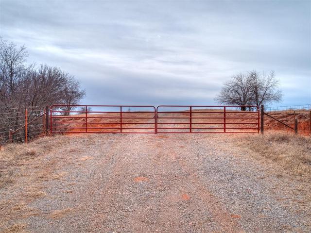 Land for sale in Piedmont, Canadian County